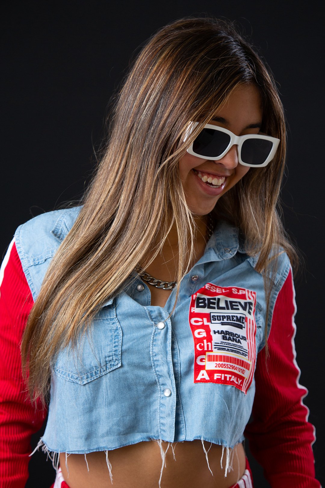 tuki tuki es la primera canción en rancha que sofi la villa presenta en su carrera, esta producción se inspiró con la intensión de bailar el despecho. Foto mi gente3.0