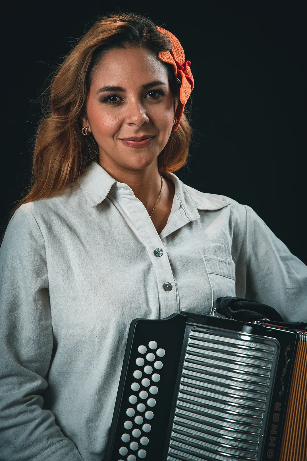 la ganadores del Grammy latino Diana Burco, se ratifica como una juglar contemporánea con amores del rio junto a Israel El Pollo Irra Romero