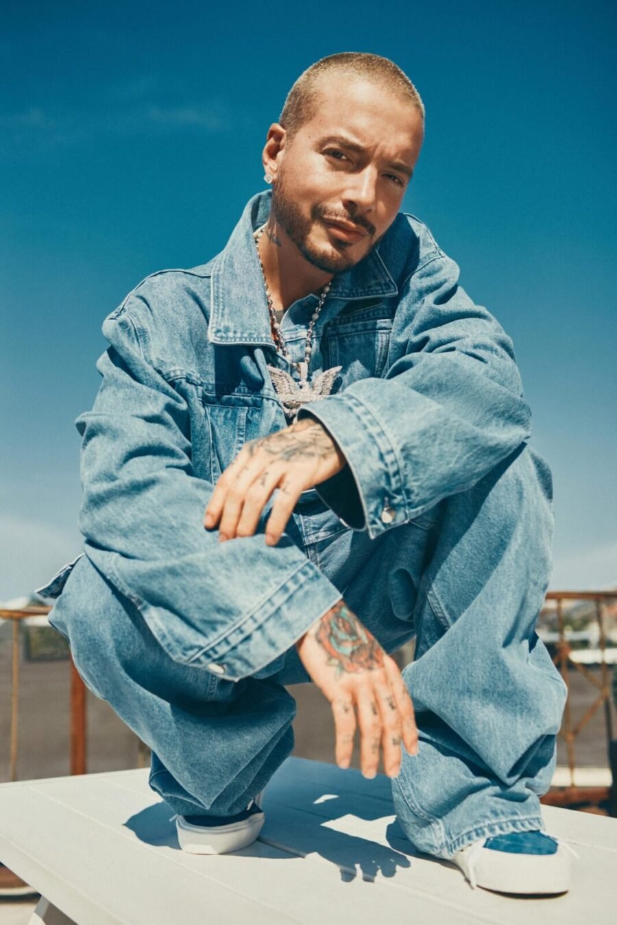 Ciudad Primavera florece en Colombia: J Balvin convierte su show en una gira de estadios