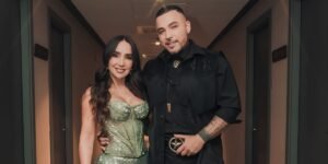 Jessi Uribe y Paola Jara conquistan El Movistar Arena